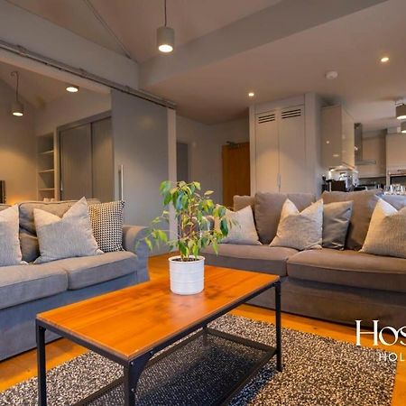 Stylish Luxury Apartment In The Centre Of Henley Buitenkant foto